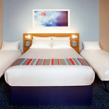 Travelodge Maidenhead Central Exterior foto